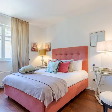Casa Michelangelo, A Luxury Retrat In Close To The Passeggiata *